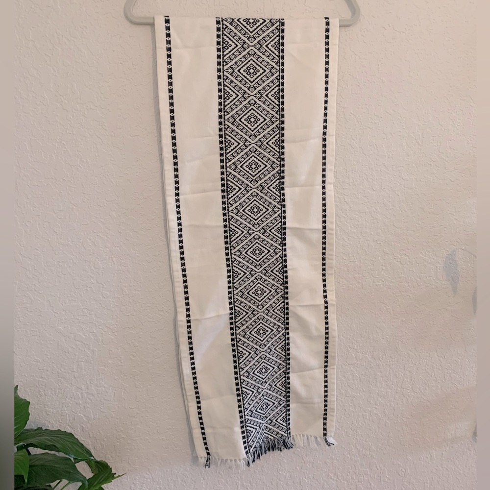 Table runner